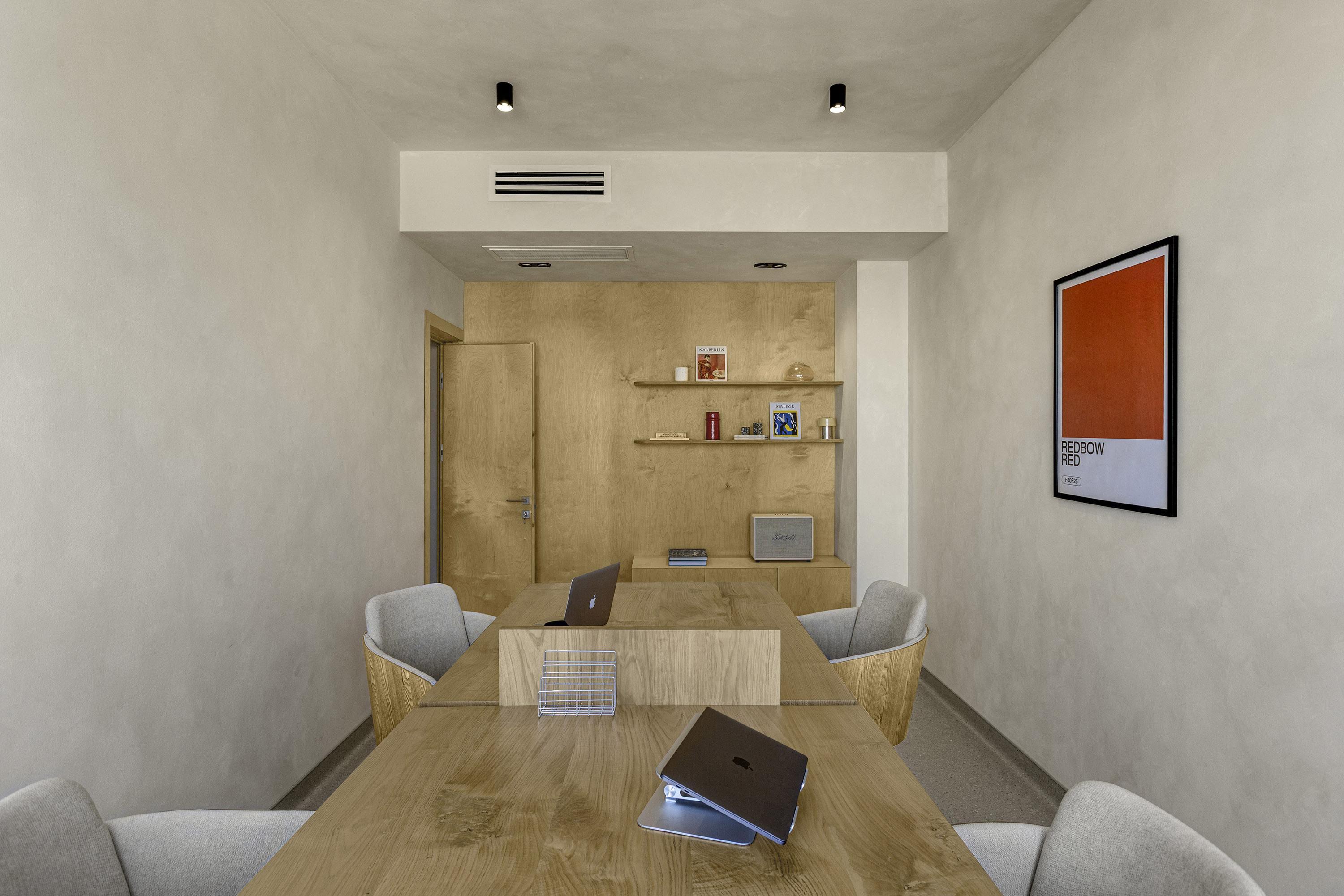 Redbow Event's Office interior view