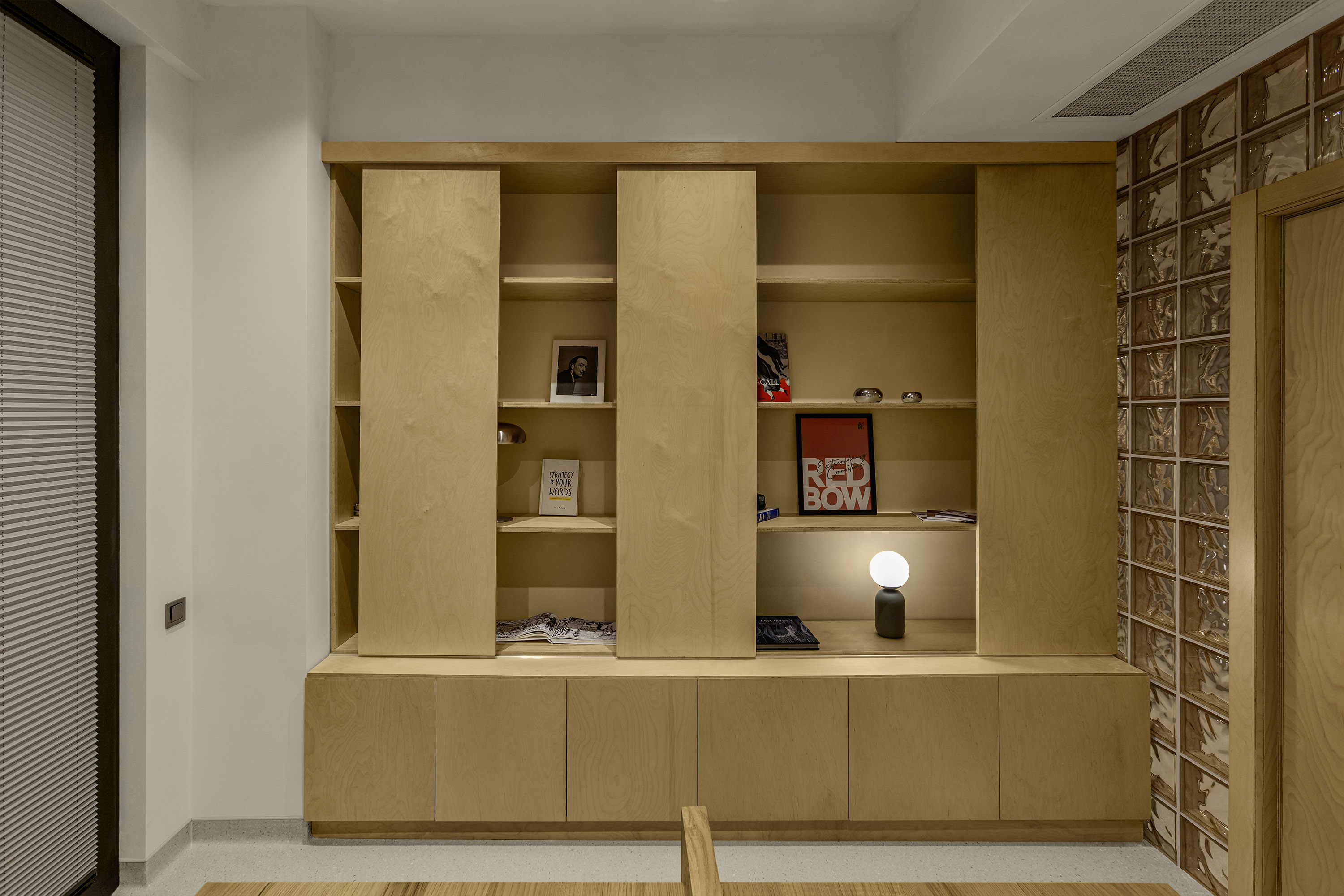 Redbow Event's Office interior view
